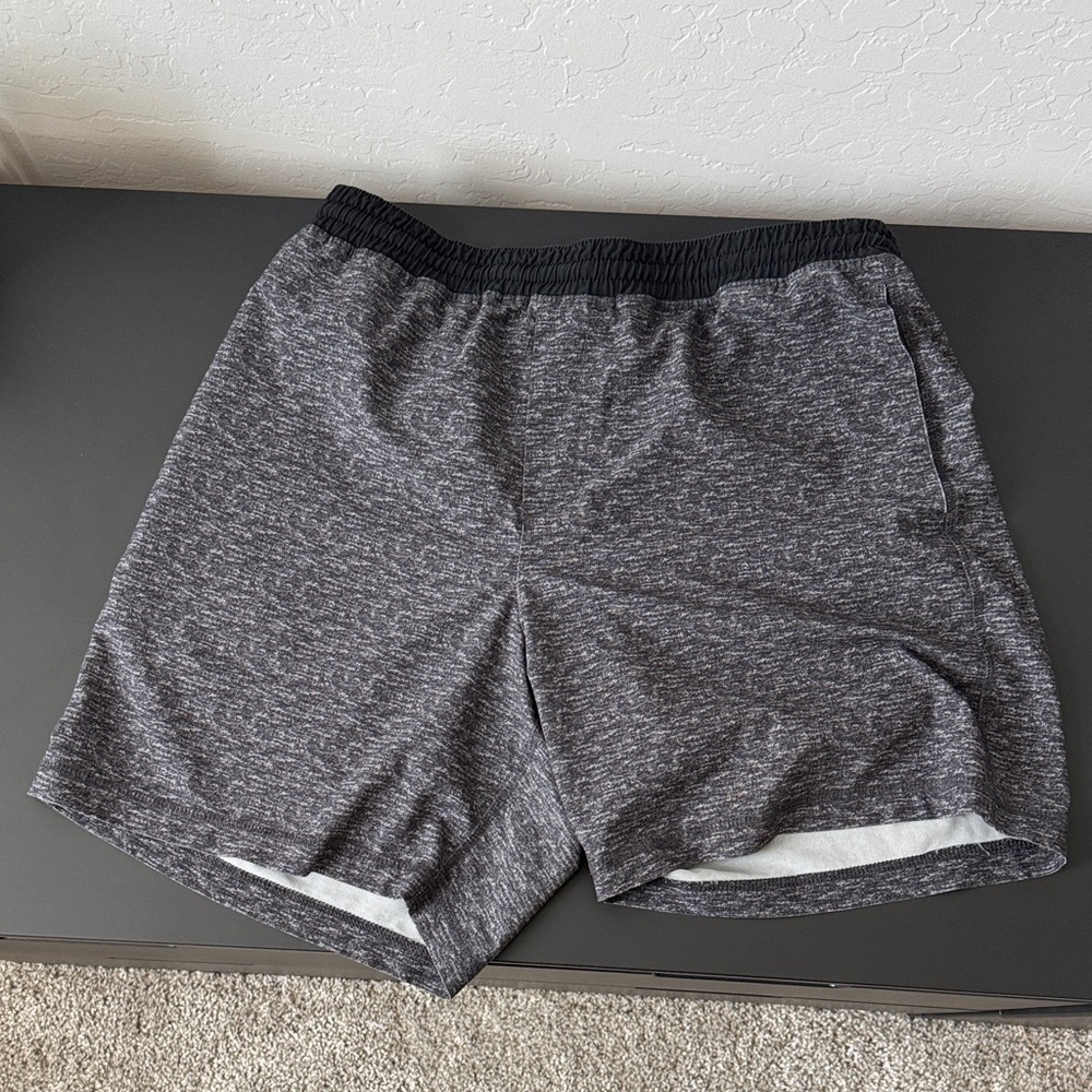 Chubbies Black and Gray Men's Athletic Shorts